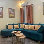 Joli Appartement 2 Pieces Cosi Derkle